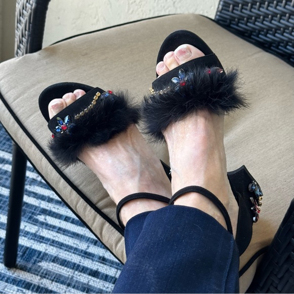 Stuart Weitzman Embellished Suede Fur Sandal Heels - Picture 3 of 15